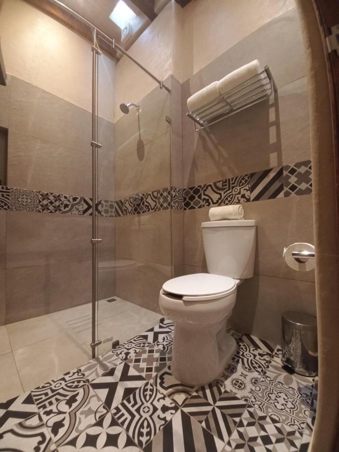 Junvay Hotel